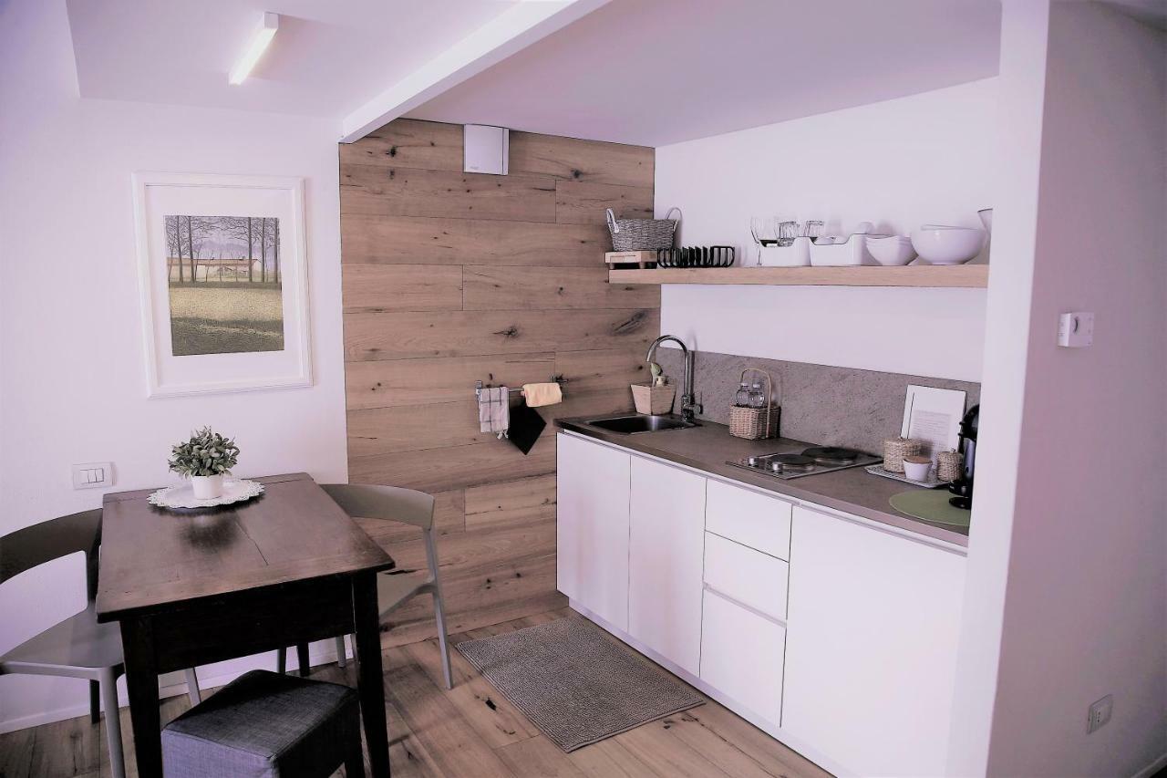 32 Bnb Camerecaffe ปาเวีย ภายนอก รูปภาพ